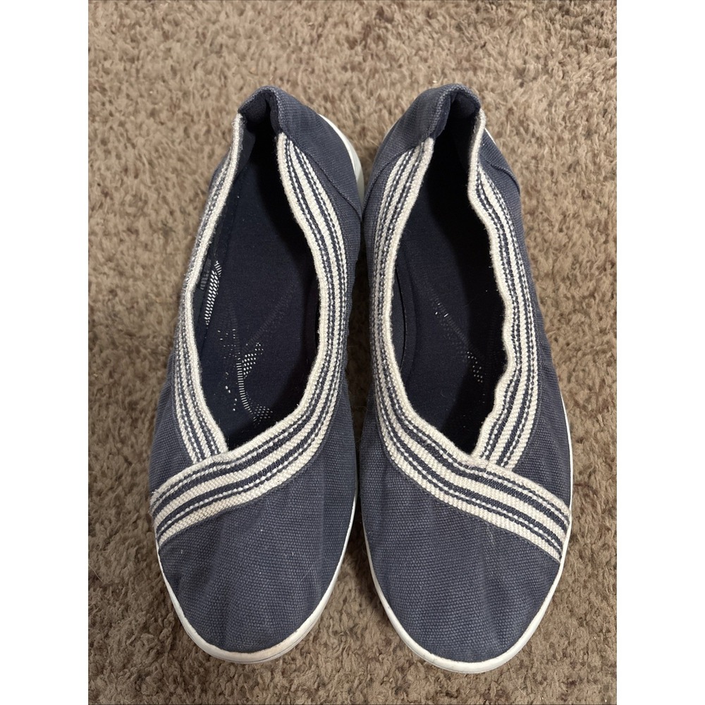 Clark's Slip On Sneakers Walking Shoes Canvas Navy Blue Memory Foam Women's 7.5